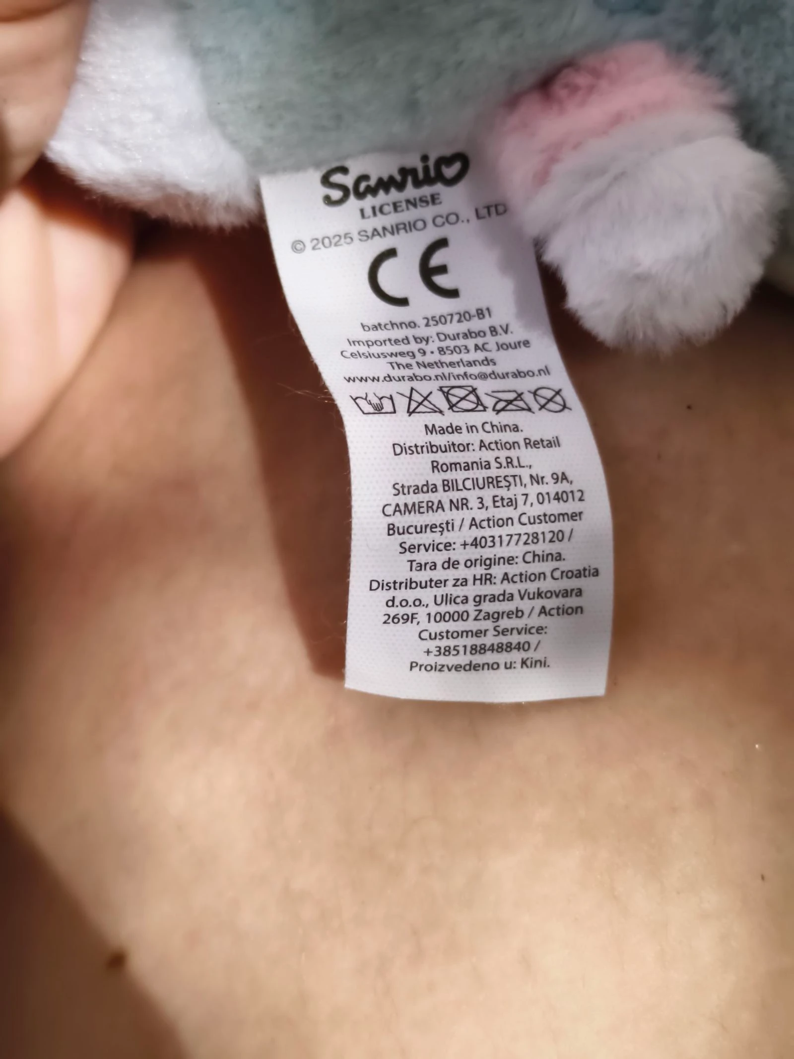 peluche Hello Kitty Sanrio disfraz menta – photo 3
